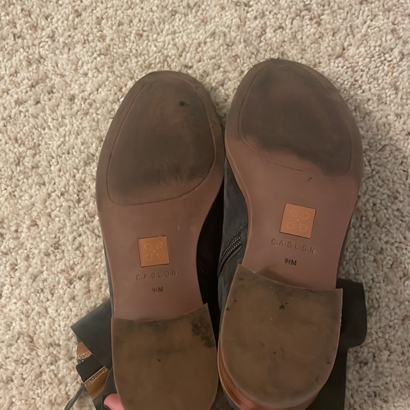 Caslon Gret Suede Chelsea Boots - Fall Staple - Picture 6 of 6